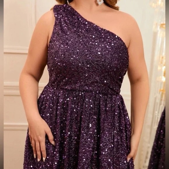 Plus Sequin One Shoulder A-line party Formal Party Wedding Dress - Picture 8 of 14